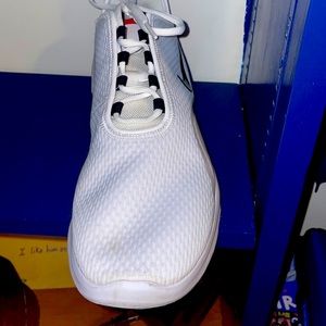 Selling nikes,size 13